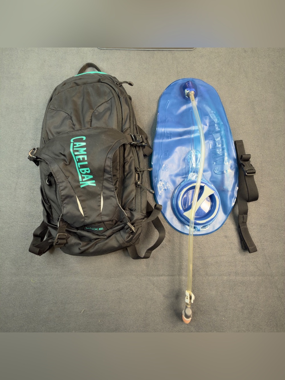 CamelBak LUXE 3L Hydration Pack Backpack Women's Black Teal w/ 100oz Bladder⁠